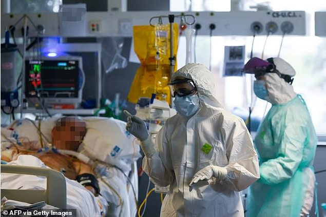 Spain records 6,740 new cases of Coronavirus in 24 hours to take their total number to 219,764